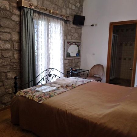 Appartement Xenios Petritis à Levádeia Extérieur photo