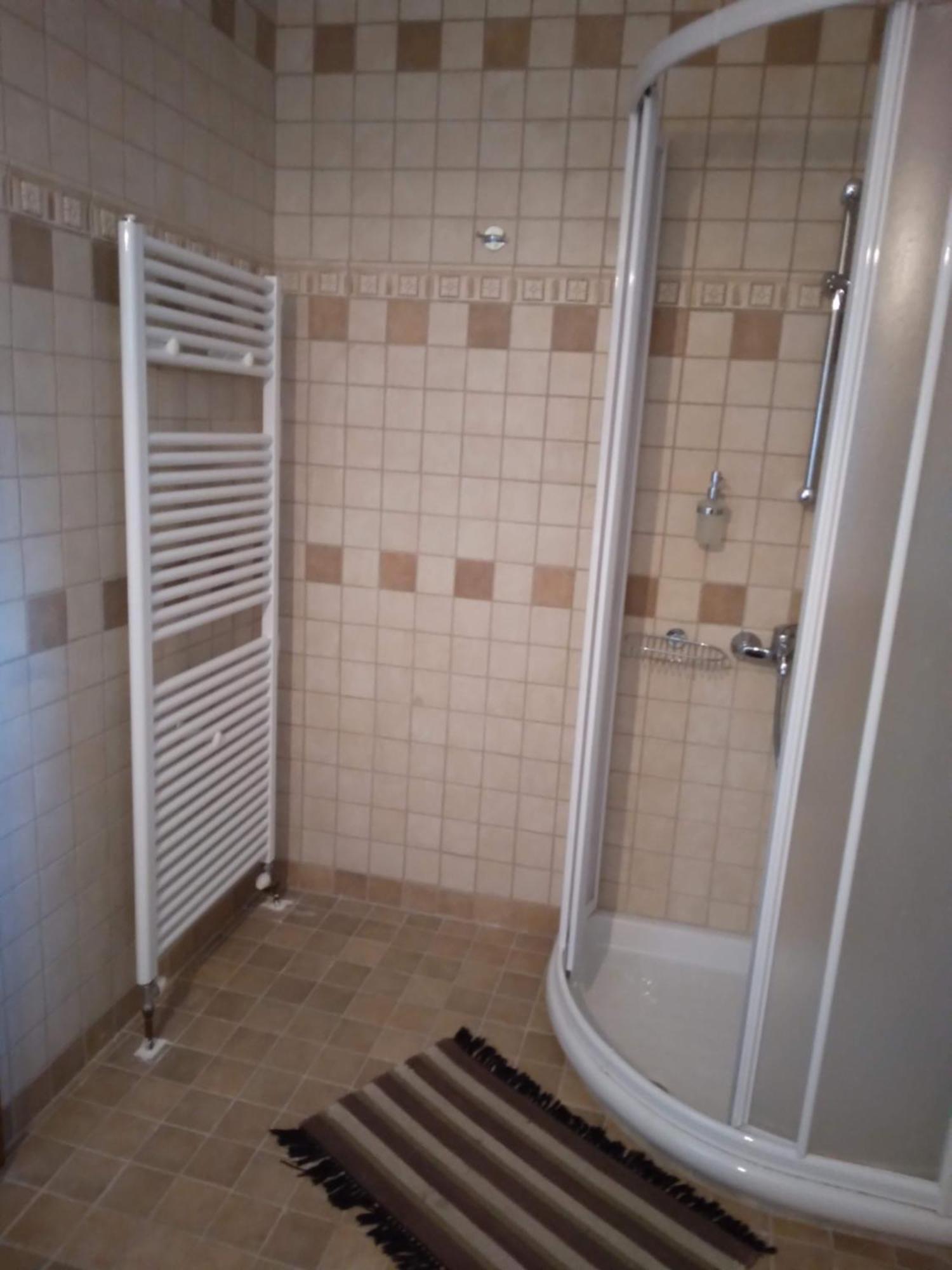 Appartement Xenios Petritis à Levádeia Extérieur photo