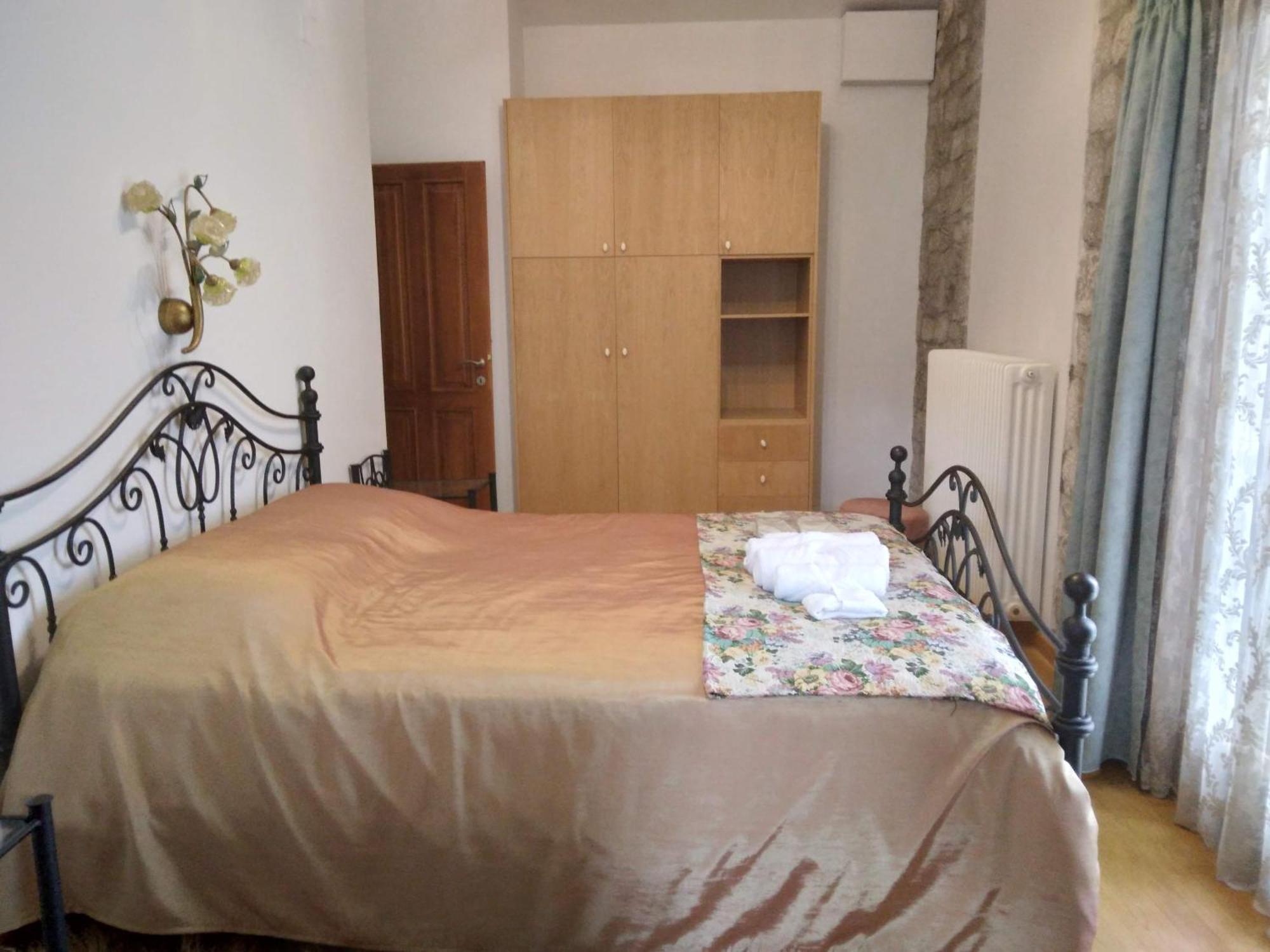 Appartement Xenios Petritis à Levádeia Extérieur photo